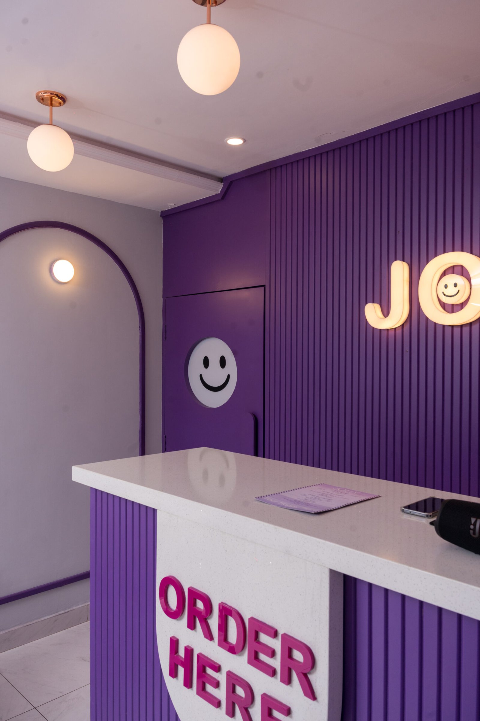 jolly desserts interior